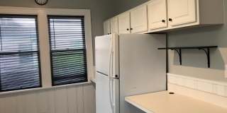 Beautiful 4 bedroom, 1 bath in Bexley Gallery 11