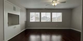 Grand 5 Bedroom Home Featuring 19ft Ceilings, Family Room & Main-Level Suite Gallery 54