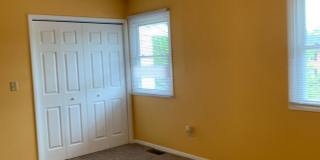 3 Bedroom 2.5 Bath Townhouse Gallery 27