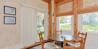 WINTER RENTAL: Two Beaches Cottage Gallery 7