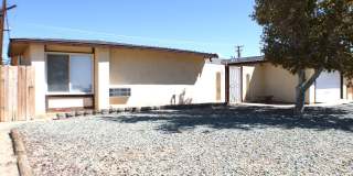 Charming 2 Bedroom, 1 Bath in California City, CA! Gallery 1