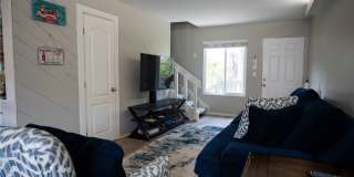 320 12th Street Gallery 8