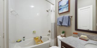 AMLI Riverfront Park Gallery 6