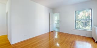 Harper Court Gallery 4