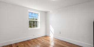 4-77 Fairview Avenue Gallery 7