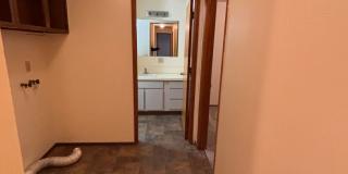 Water & Sewer Paid- 3 Bedroom 1 Bath Duplex Gallery 14