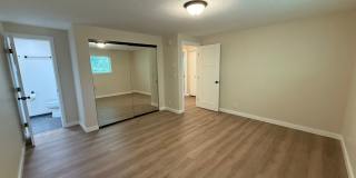 Updated Churchill 3 bedroom 2 bathroom Home Gallery 11