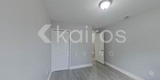 1923 Brack Street Gallery 19