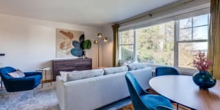 Shorewood Gallery 17