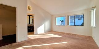 Beautiful 2bd Townhouse With Attached Garage, Private Patio, Pool/Hot Tub, & Clubhouse! Gallery 5