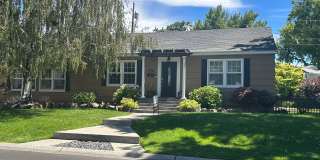NEW LISTING In Desirable N. Richland Neighborhood; Walking Distance to Columbia River/Walking Path Gallery 5