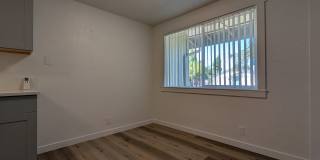Newly Remodeled 2-Bedroom, 1-Bath Duplex in Thurston Area of Springfield! Gallery 13