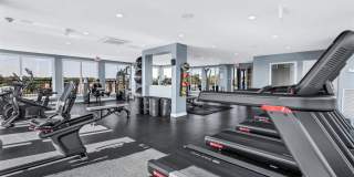 Cityside Huntington Metro Apartments - Affordable Housing Gallery 18