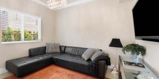 275 189th Ter Gallery 15