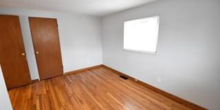 2686-2688 Hibbert Avenue Gallery 10