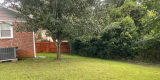 Sensational Three Bedroom Home Located in the Earlewood Community! Gallery 33