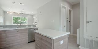 817 Potomac Gallery 11