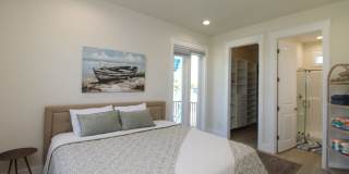 ** LUXURY WATERFRONT LIVING ** BRAND-NEW CONSTRUCTION  ** IMPERIAL SHORES OF BONITA SPRINGS ** 3 Bedrooms\3.5 Bathroom ** Seasonal  ** BE THE FIRST TO LIVE HERE ** DOLPHIN & MANATEE SIGHTINGS ** Gallery 29