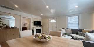 Fully Furnished Alta Heights Retreat | Walk to Downtown Napa Gallery 11