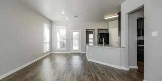525 Fallbrook Dr Gallery 6
