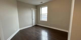 3654 W North Avenue - 2E Gallery 24