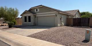 3 Car tandem Garage, RV Gate, Single level home Gallery 1