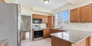 402 LINDEN Avenue Gallery 13