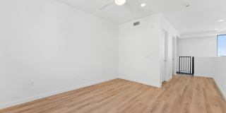 Onyx on Park Gallery 52