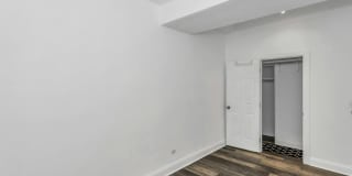 67-25 Clyde Street Gallery 13