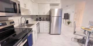 200 SW 11th St Gallery 3