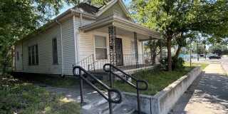 3 Bedroom 1 Bath House on a Large Corner Lot! Gallery 1