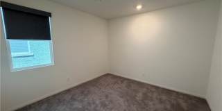8030 Minavalle Avenue Gallery 10
