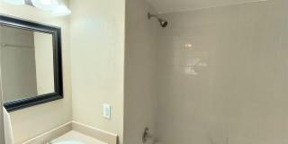 201 S ARRAWANA Avenue Gallery 4