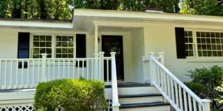 Heart of Chapel Hill! Roosevelt is ready for you!  4 bedrooms/3 bathrooms Gallery 29