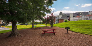 The Crest on Hampton Hollow Gallery 30