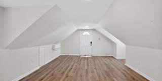 Charming Duplex 2BR + Upstairs 1BR Studio Gallery 14