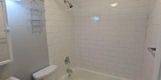 Detached Front Porch Home - West Philadelphia Gallery 1
