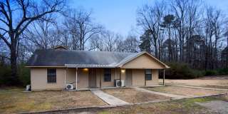 2109 Batesville Pike Gallery 1