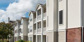 The Enclave at Winghaven Gallery 20