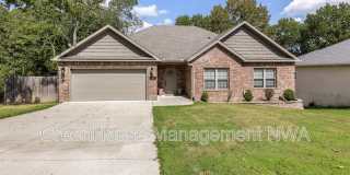 28 Mills Dr Gallery 1