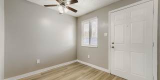 Parkwood Plaza Gallery 48