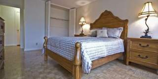 Charming 2 Bedroom-No Broker Fee Gallery 6