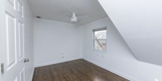 1426 n Greenview Gallery 4