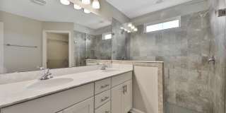 589 GLASGOW Drive Gallery 10