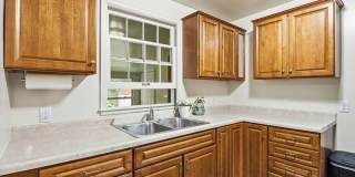 Bellevue Home For Rent! Gallery 12