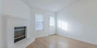 563 STAFFORDSHIRE Drive E Gallery 6