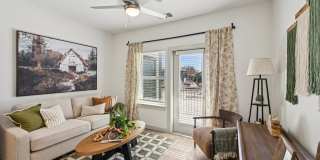 Huntington Place Senior Living - Senior Housing Gallery 1