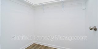 2757 Columbia Avenue - 2757-B Gallery 32