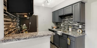 Marine Creek Apartments Gallery 16