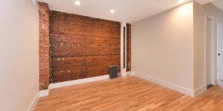 503 E 12th St Gallery 2